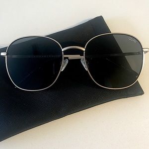Quay Jezebel sunglasses 🕶